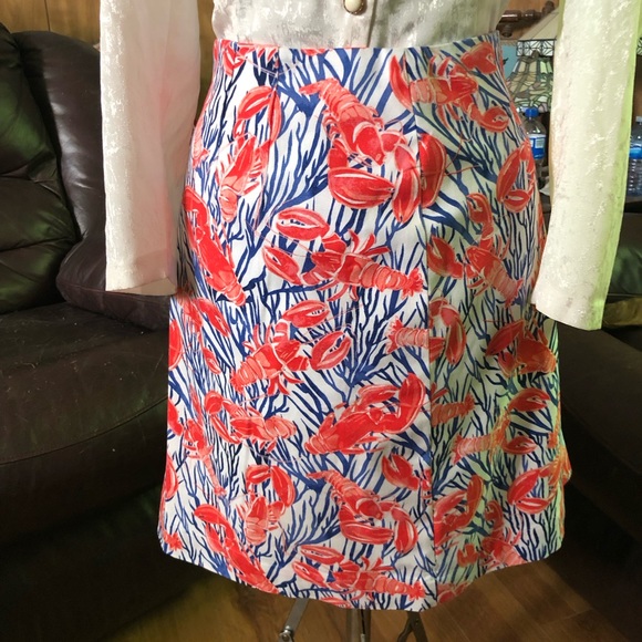 The Incredible Lobster Skirt - Picture 4 of 9